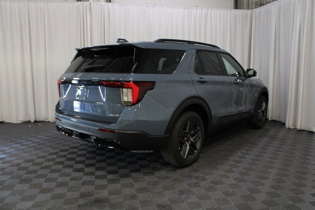 New 2026 Ford Explorer ST-Line image 24