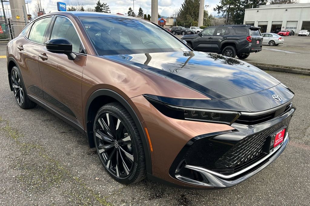 New 2026 Toyota Crown Platinum AWD/4WD image 3