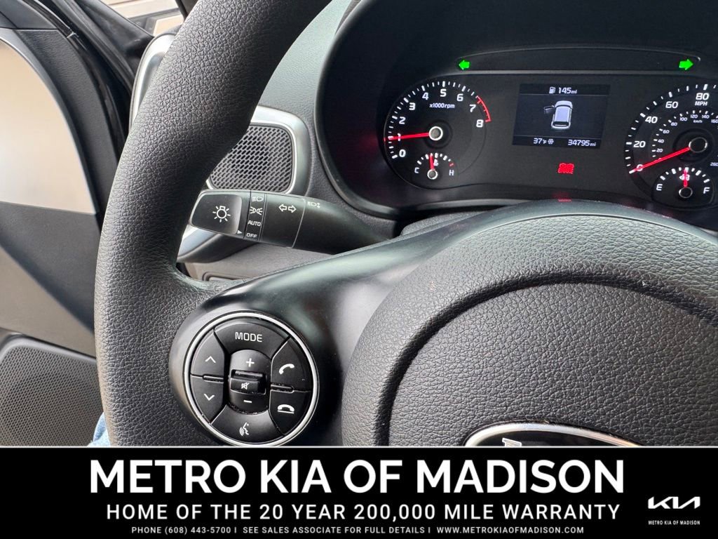 Used 2021 Kia Soul LX image 16