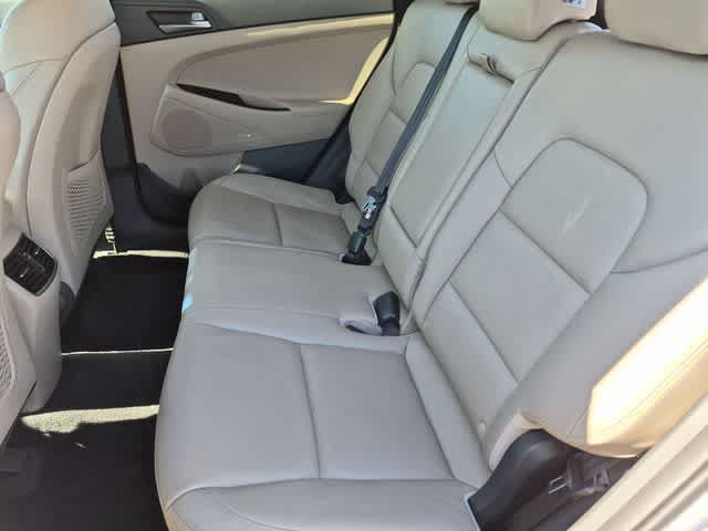 Used 2018 Hyundai Tucson SEL Plus AWD/4WD image 19