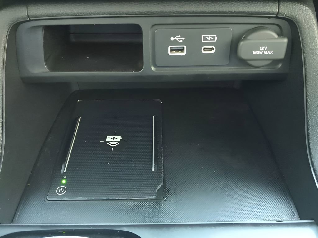 Used 2025 Honda Pilot Black Edition image 22