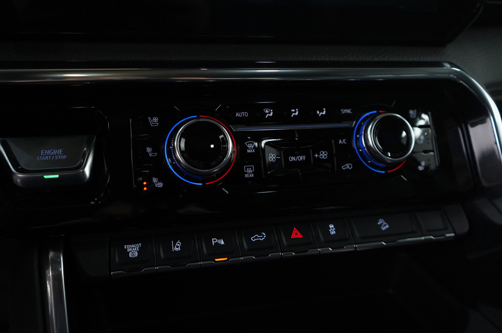 Used 2025 GMC Sierra 2500 Denali image 21