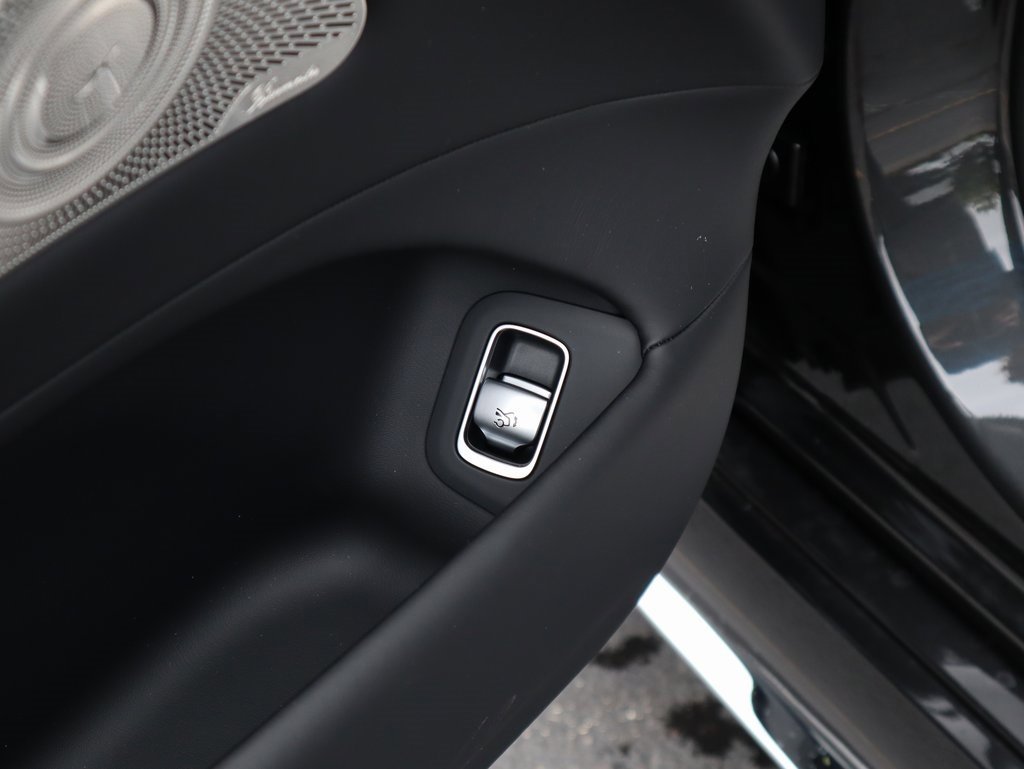 New 2026 Mercedes-Benz S 580 4MATIC Sedan image 29