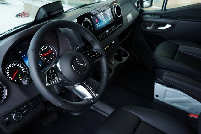 New 2026 Mercedes-Benz Sprinter 2500 image 24