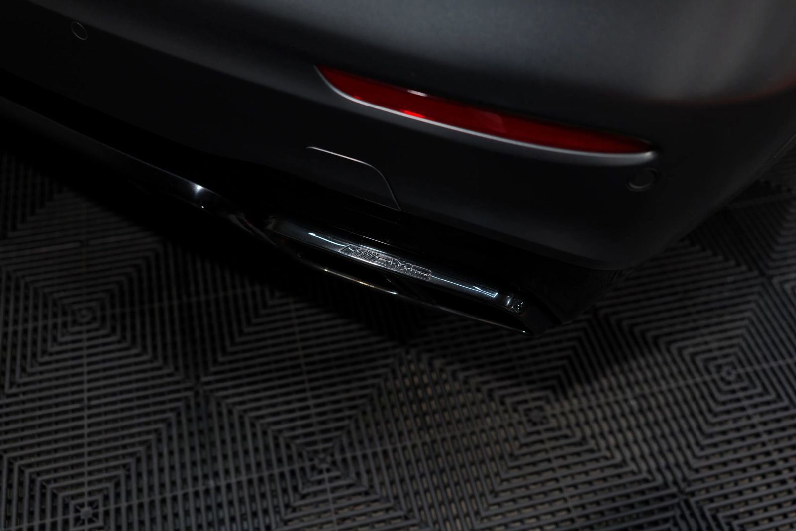 Used 2019 Mercedes-Benz E 63 AMG S image 28