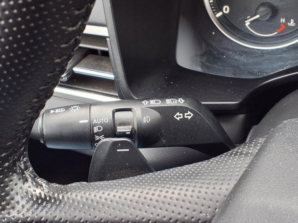 Used 2024 Mitsubishi Outlander SE image 21
