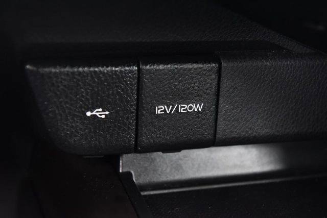 Used 2024 Toyota Camry SE image 15