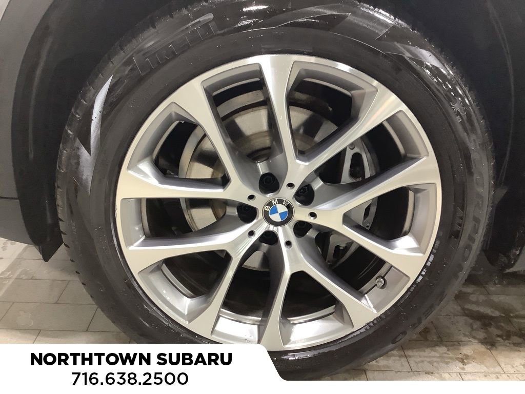 Used 2025 BMW X5 xDrive40i w/ Parking Assistance Package image 27