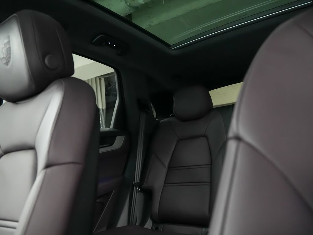 New 2026 Porsche Cayenne AWD/4WD image 24