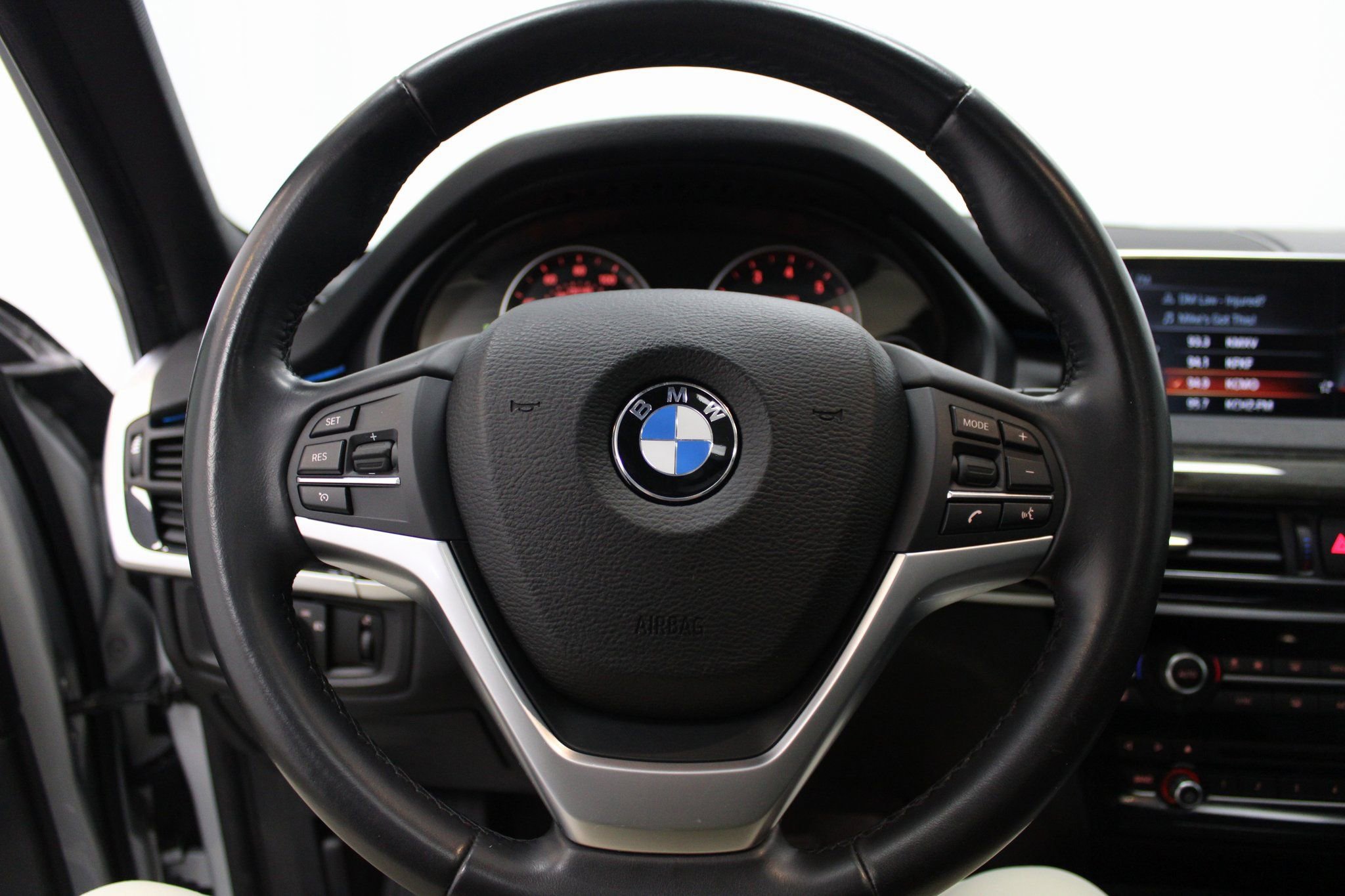 Used 2017 BMW X5 xDrive35i image 34