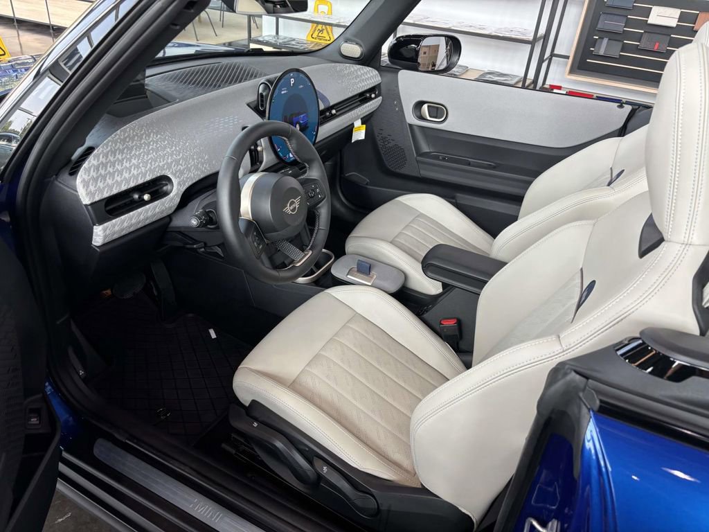 New 2025 MINI Cooper S image 23