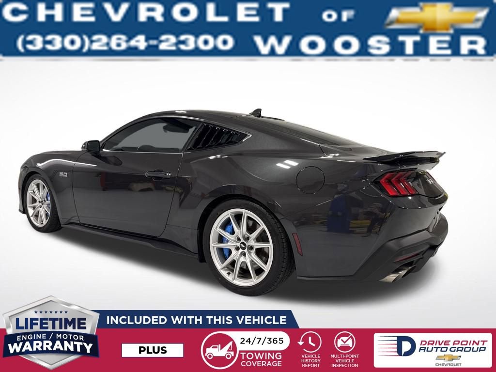 Used 2024 Ford Mustang GT Premium image 4