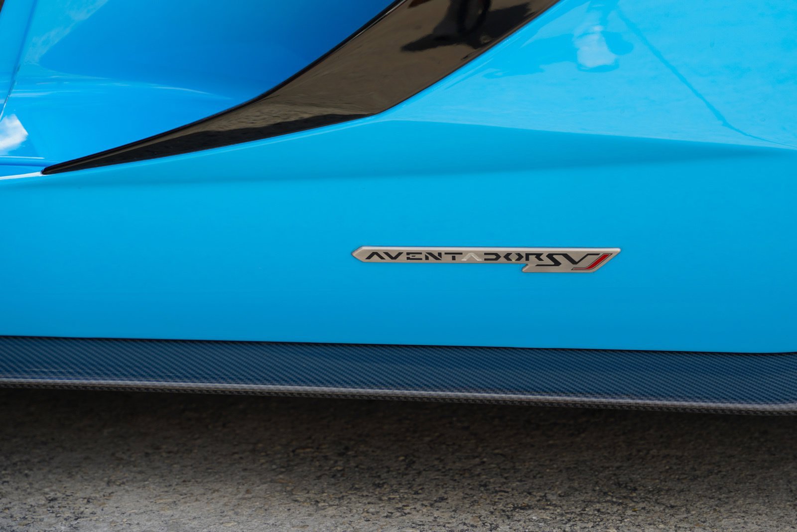 Used 2021 Lamborghini Aventador SVJ AWD/4WD image 23