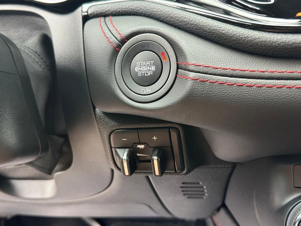 Used 2025 Dodge Durango R/T AWD/4WD image 22