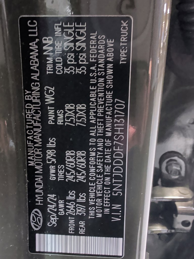 Used 2025 Hyundai Santa Cruz XRT AWD/4WD image 3
