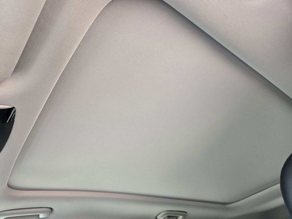 Certified 2023 Kia Sorento SX FWD image 27