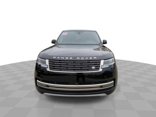 Used 2025 Land Rover Range Rover SE AWD/4WD image 5