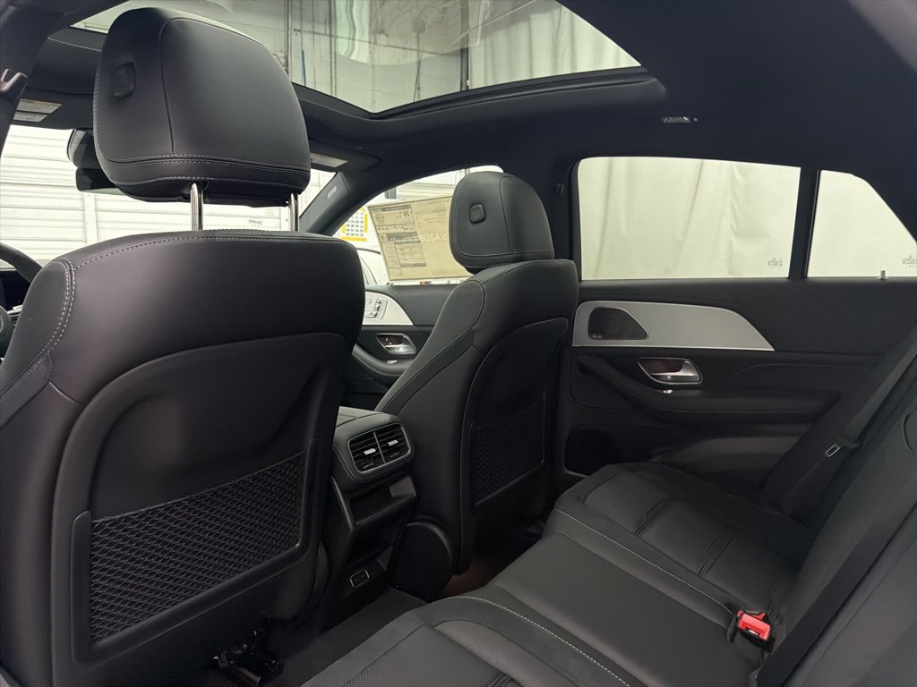 New 2026 Mercedes-Benz GLE 53 AMG 4MATIC Coupe image 17