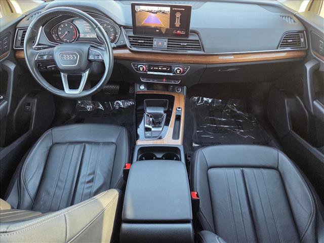 Used 2023 Audi Q5 2.0T Premium w/ Convenience Package image 17
