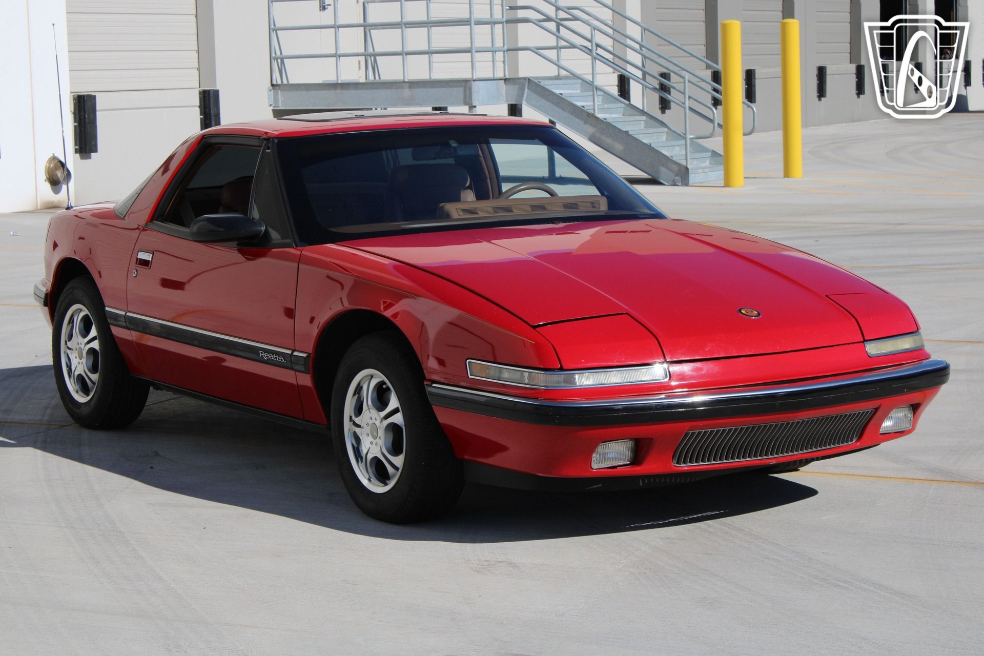 Used 1989 Buick Reatta Coupe FWD image 4