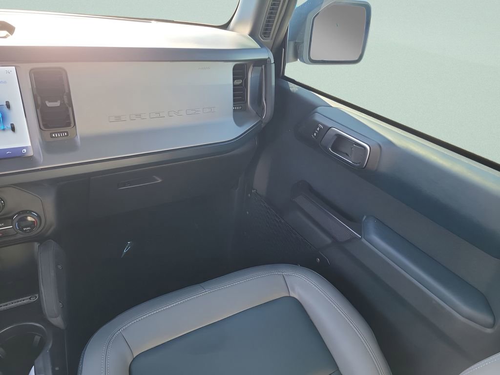 Used 2024 Ford Bronco Outer Banks image 17