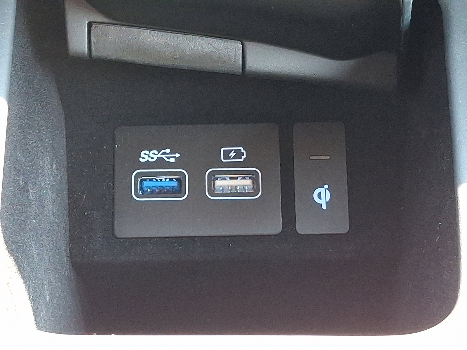 Used 2025 Genesis GV70 2.5T image 26