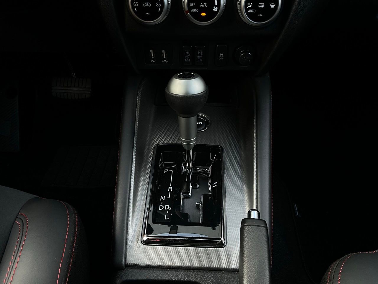 Used 2024 Mitsubishi Outlander Sport SE image 21