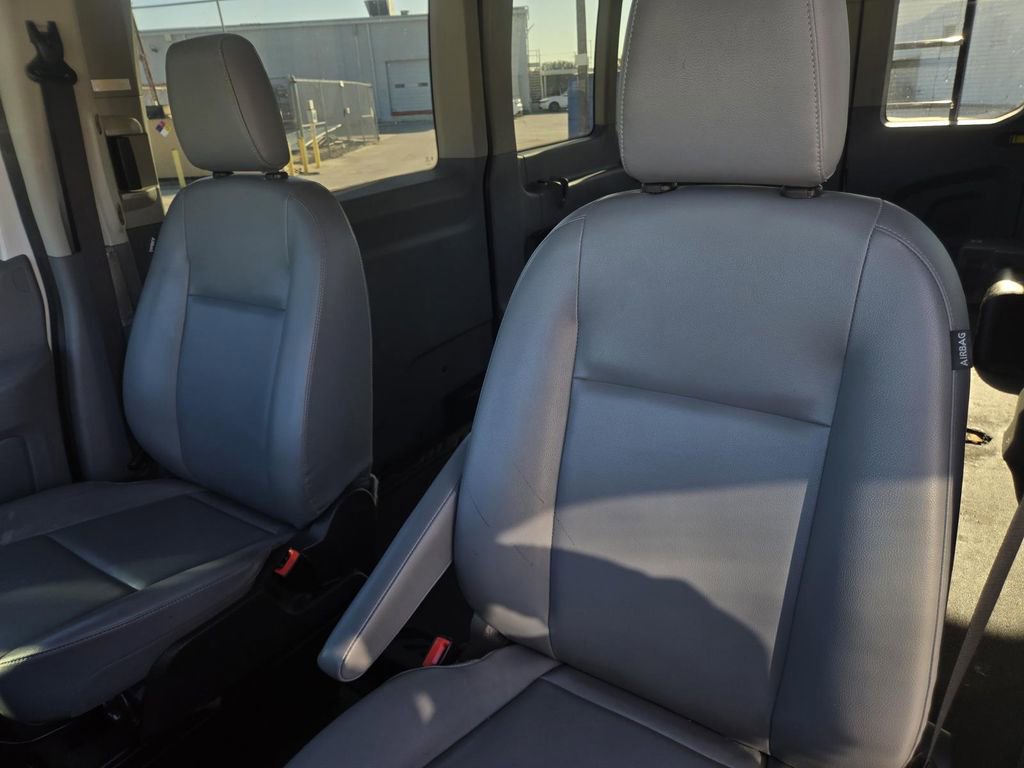Used 2018 Ford Transit 350 XL image 13