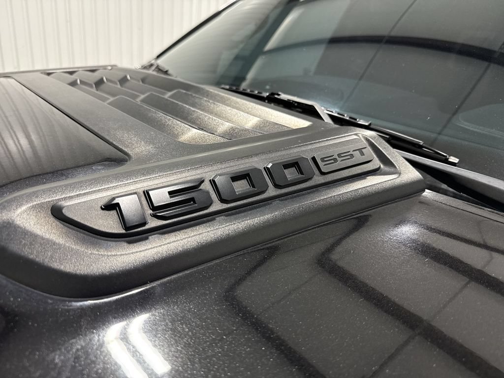 Used 2025 RAM 1500 Rebel w/ Rebel Level 1 Equipment Group AWD/4WD image 33