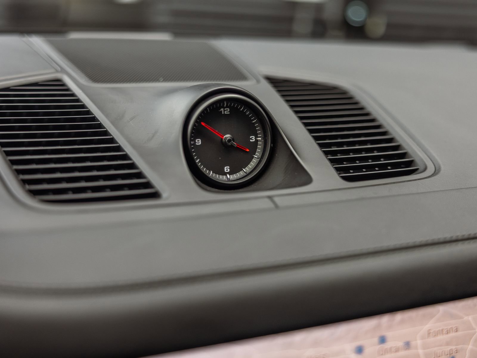 Certified 2023 Porsche Cayenne S image 18