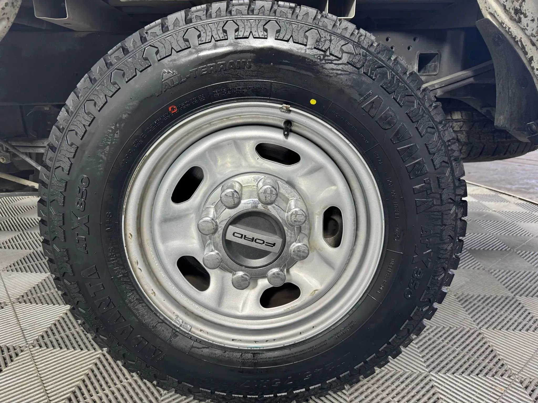 Used 2020 Ford F250 XL w/ Power Equipment Group image 32