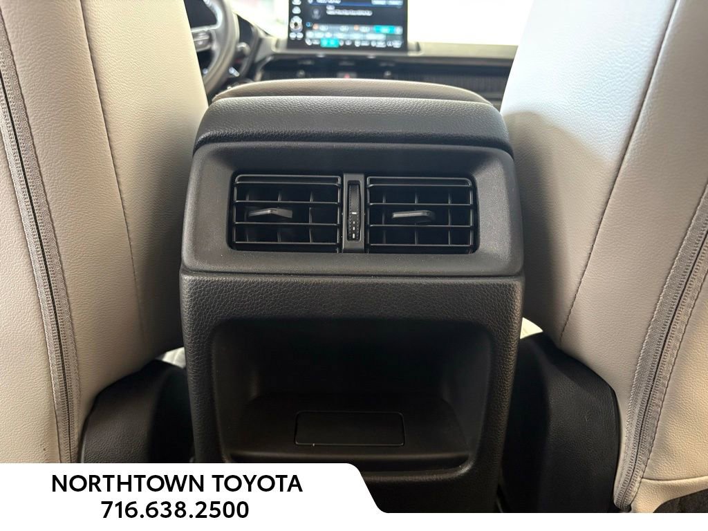 Used 2023 Honda CR-V EX-L image 22
