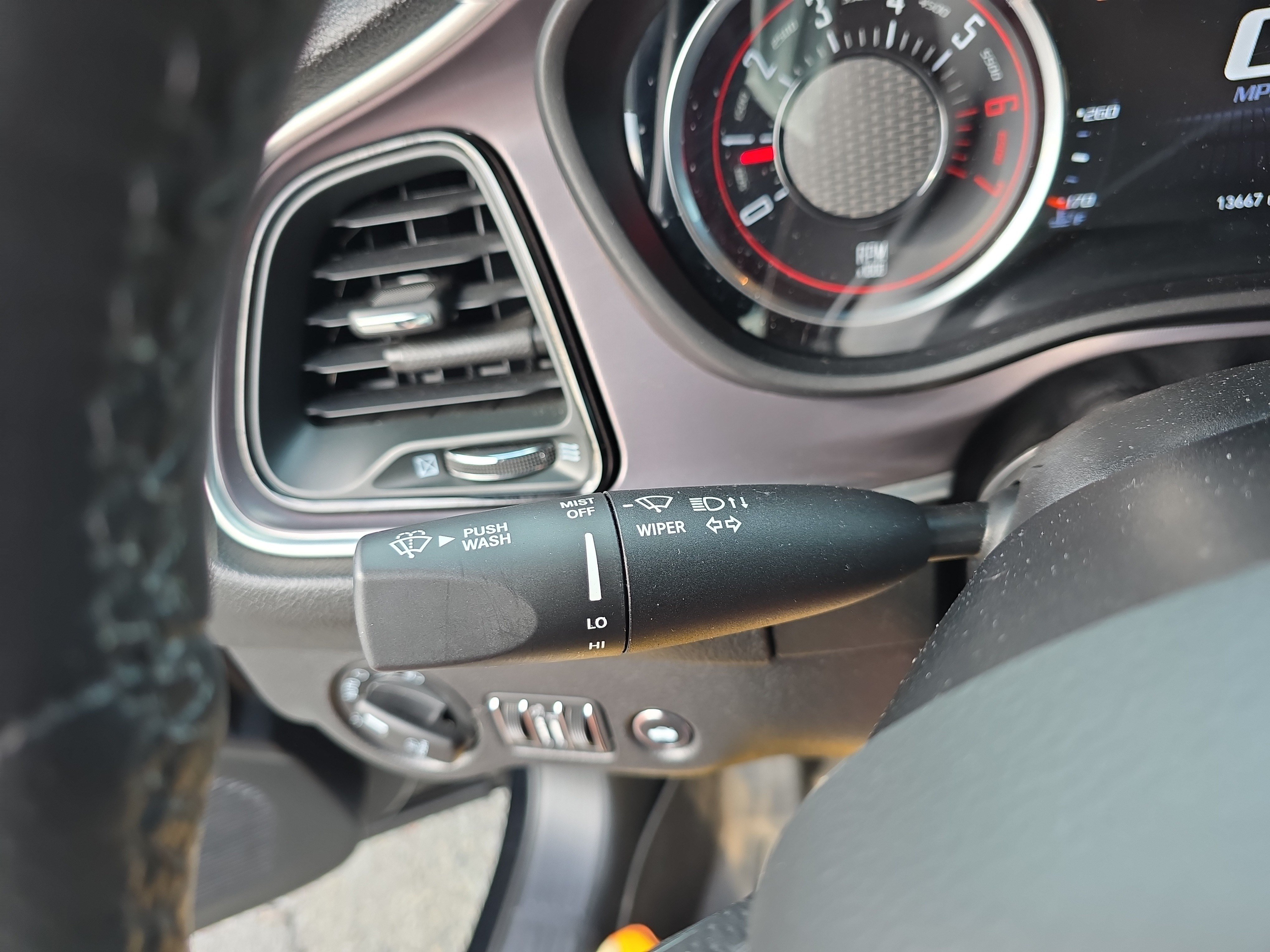 Used 2022 Dodge Challenger R/T Scat Pack RWD image 22