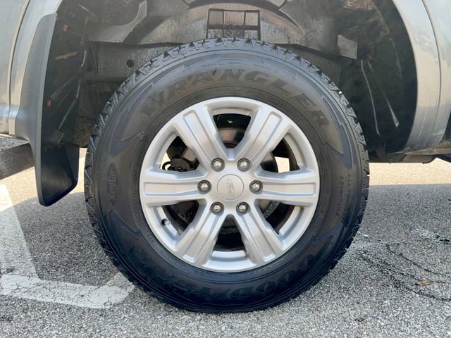 Used 2019 Ford Ranger XLT w/ Equipment Group 301A Mid AWD/4WD image 31