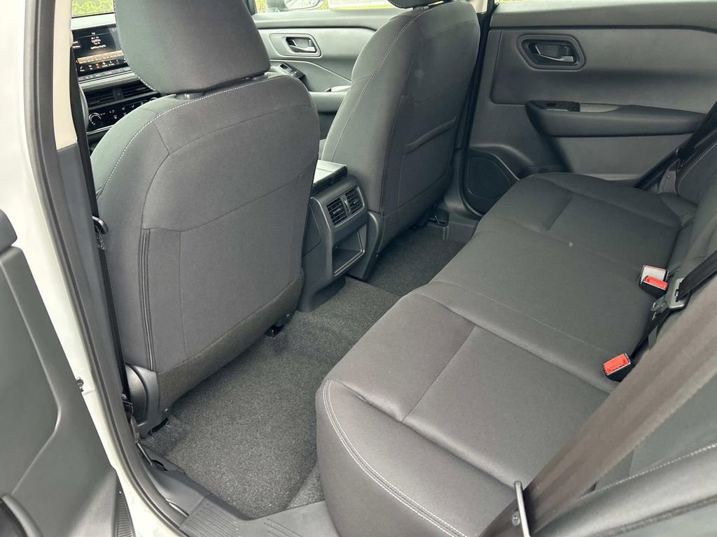 New 2026 Nissan Rogue S FWD image 17