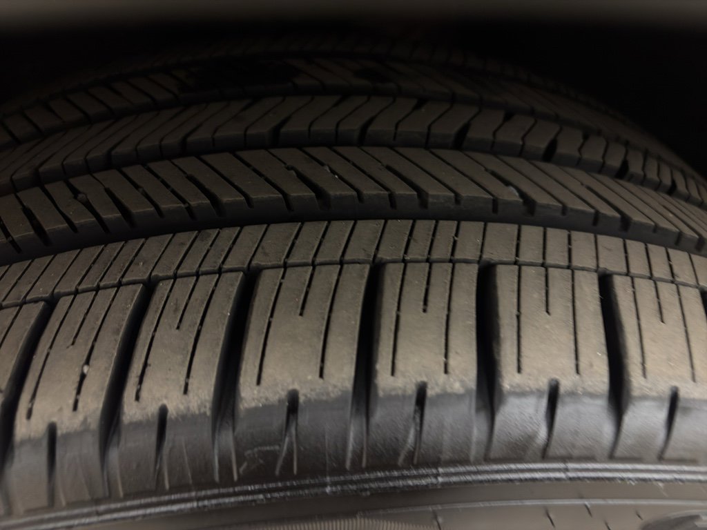 Used 2025 Lincoln Aviator Reserve w/ Equipment Group 201A image 10