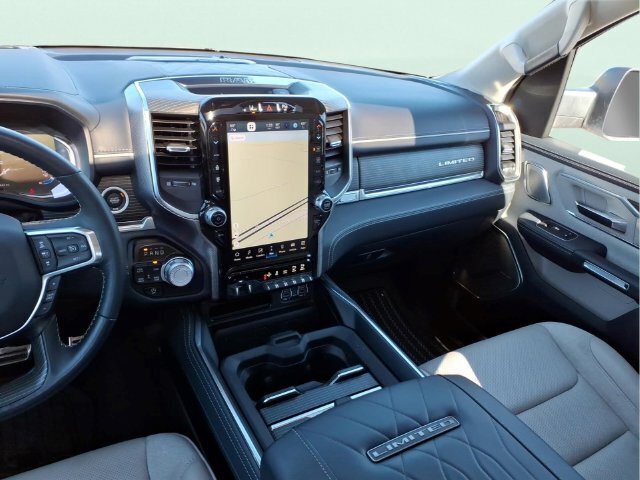 Used 2024 RAM 1500 Limited AWD/4WD image 18