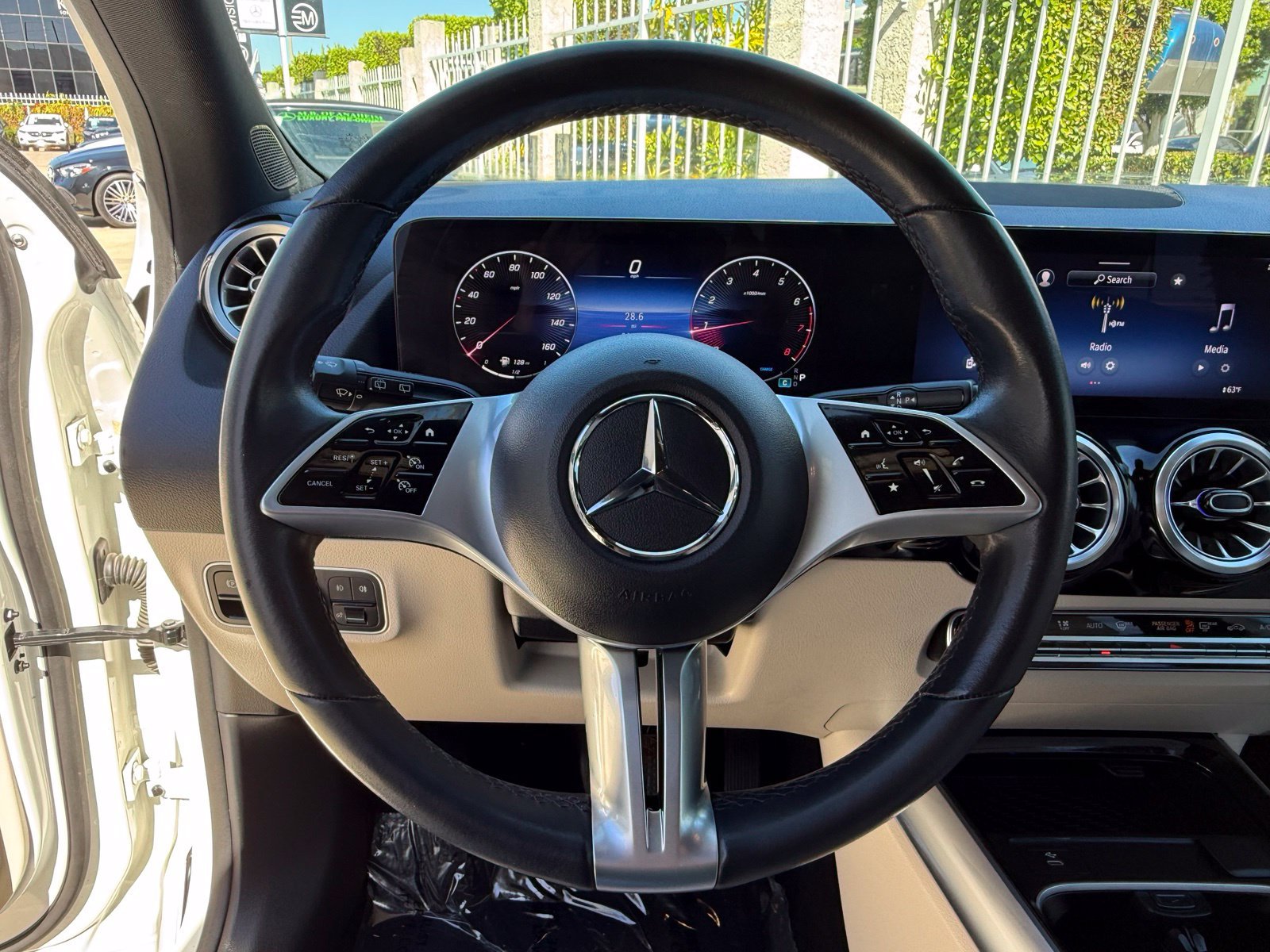Used 2024 Mercedes-Benz GLA 250 image 26