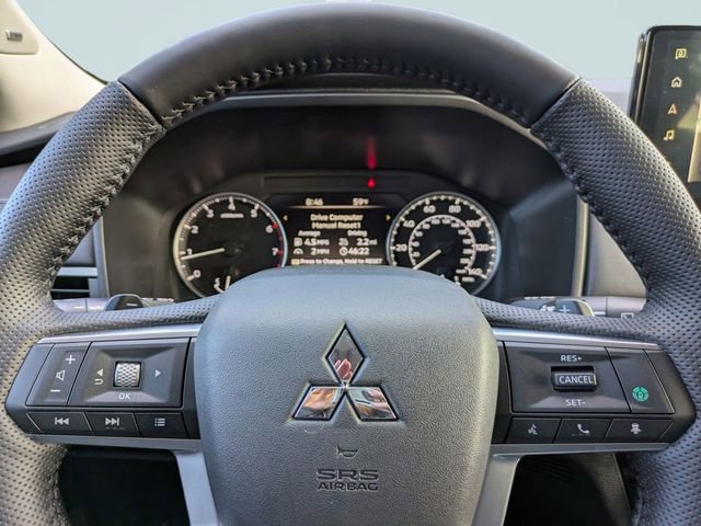 New 2026 Mitsubishi Outlander Trail Edition image 31