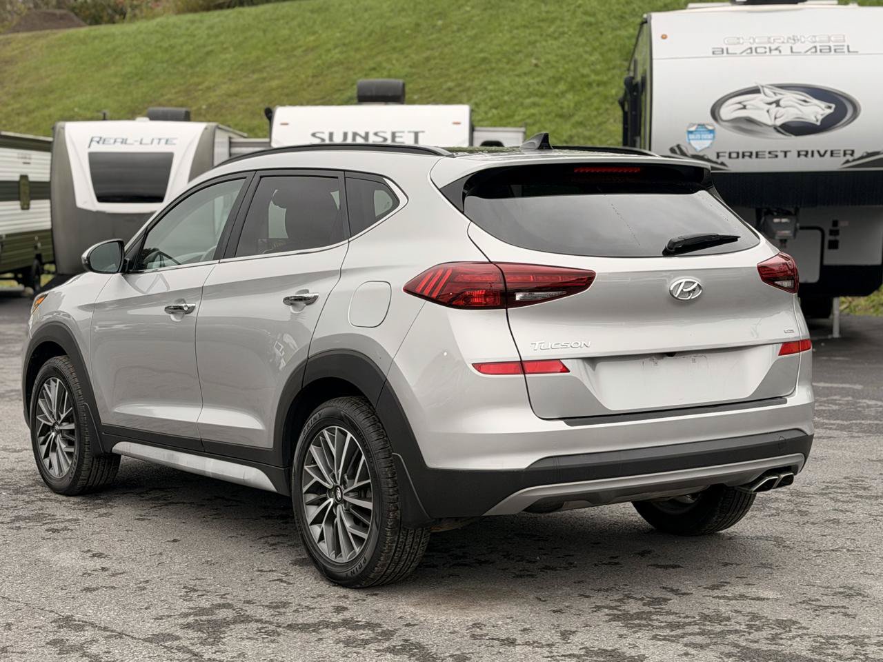 Used 2021 Hyundai Tucson Ultimate w/ Cargo Package AWD/4WD image 6
