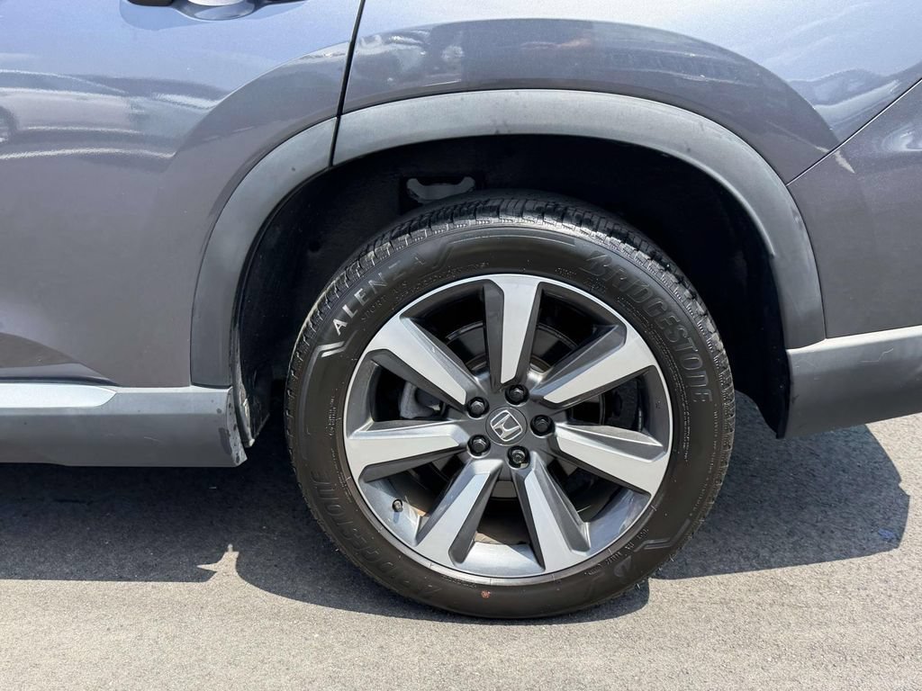 Used 2023 Honda Pilot Touring image 13
