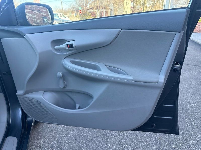 Used 2009 Toyota Corolla image 15