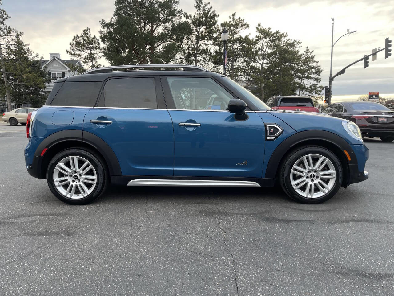Used 2017 MINI Cooper Countryman S image 7