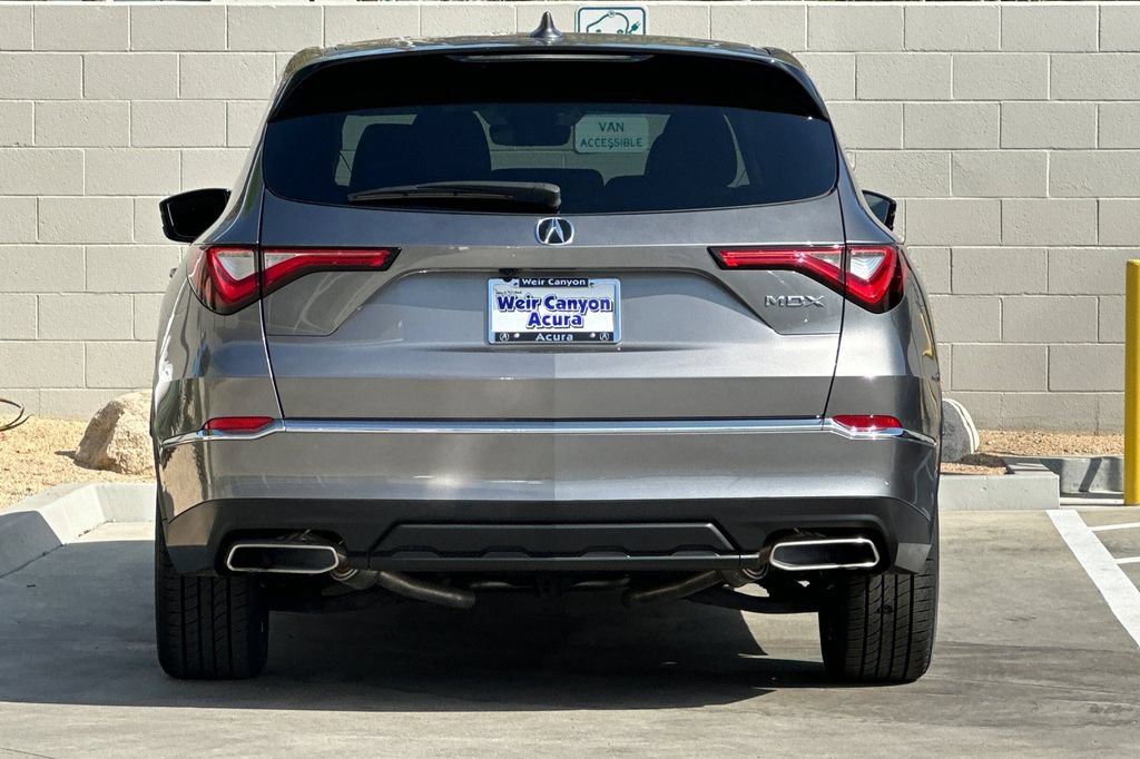 Certified 2023 Acura MDX FWD image 9