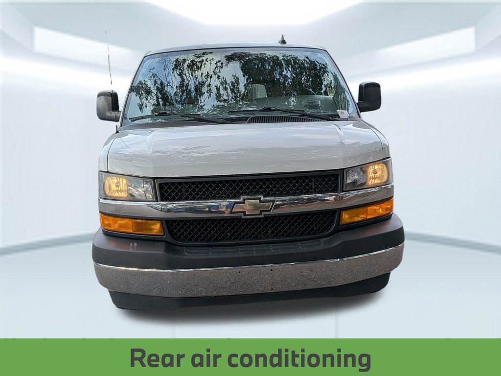 Used 2019 Chevrolet Express 3500 LT w/ LT Preferred Equipment Group image 11
