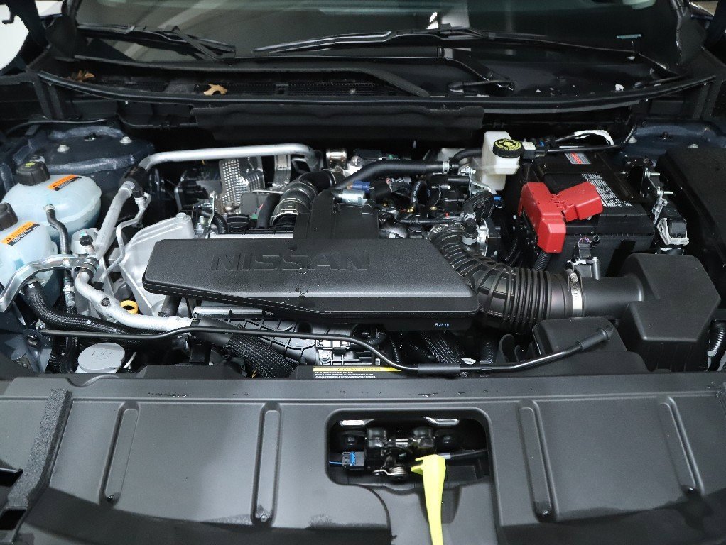 Used 2026 Nissan Rogue SV image 35