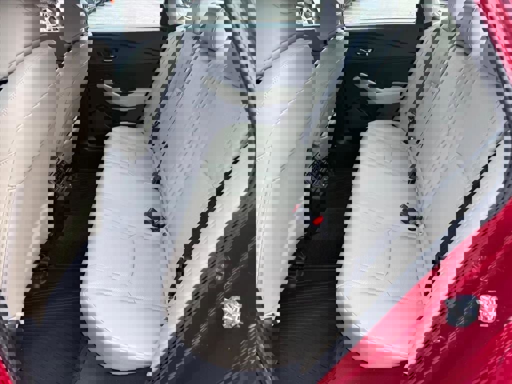 Used 2023 Honda Accord EX-L image 10