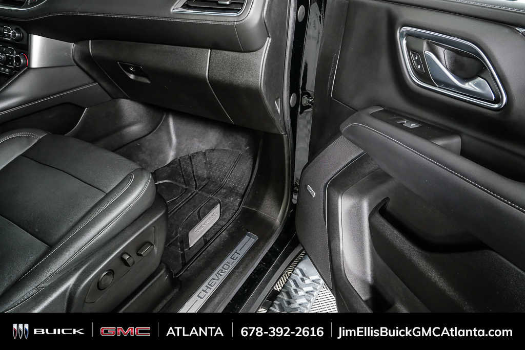 Used 2022 Chevrolet Tahoe Z71 w/ Luxury Package AWD/4WD image 25