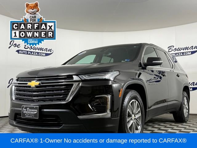 Used 2023 Chevrolet Traverse LT image 2