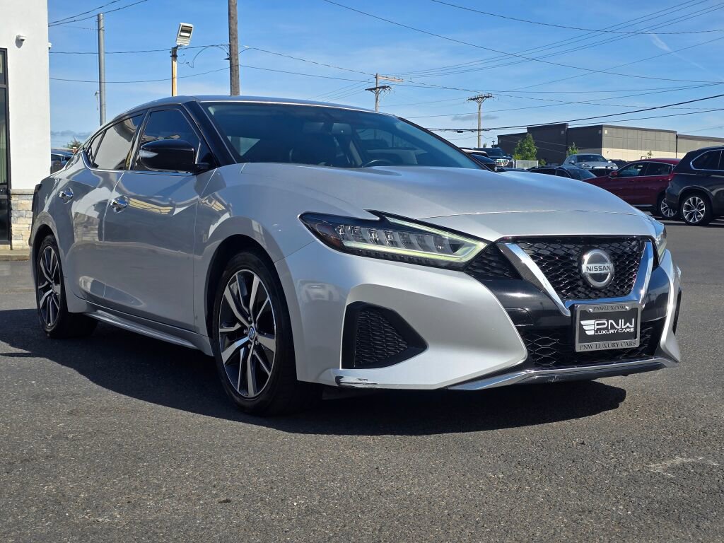Used 2019 Nissan Maxima 3.5 SV w/ Floor Mat Group FWD image 4